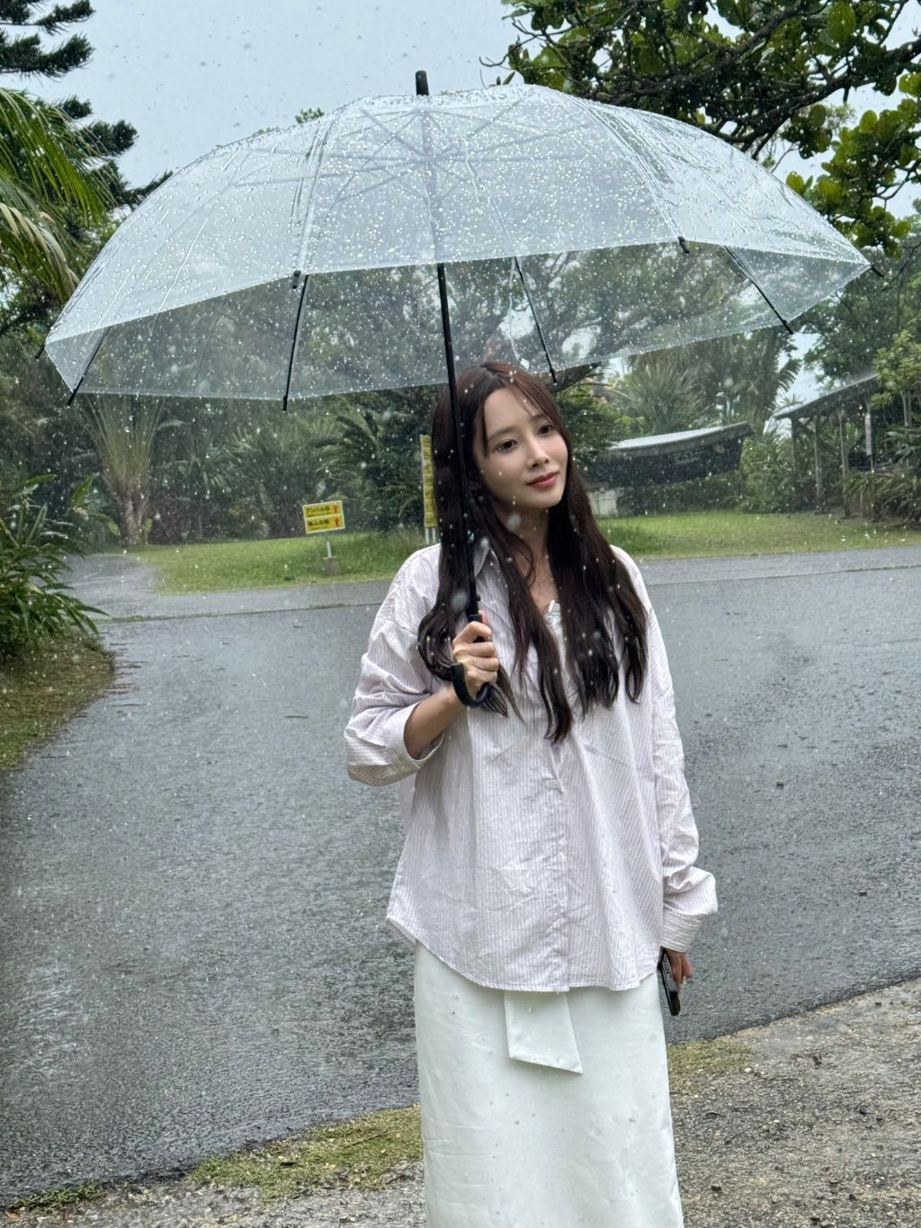 러블리즈-유지애-인스타.jpg-4-이미지