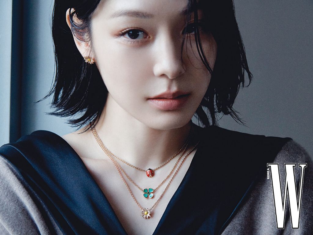 김연아-Wkorea-화보-(feat.단발)-1-이미지