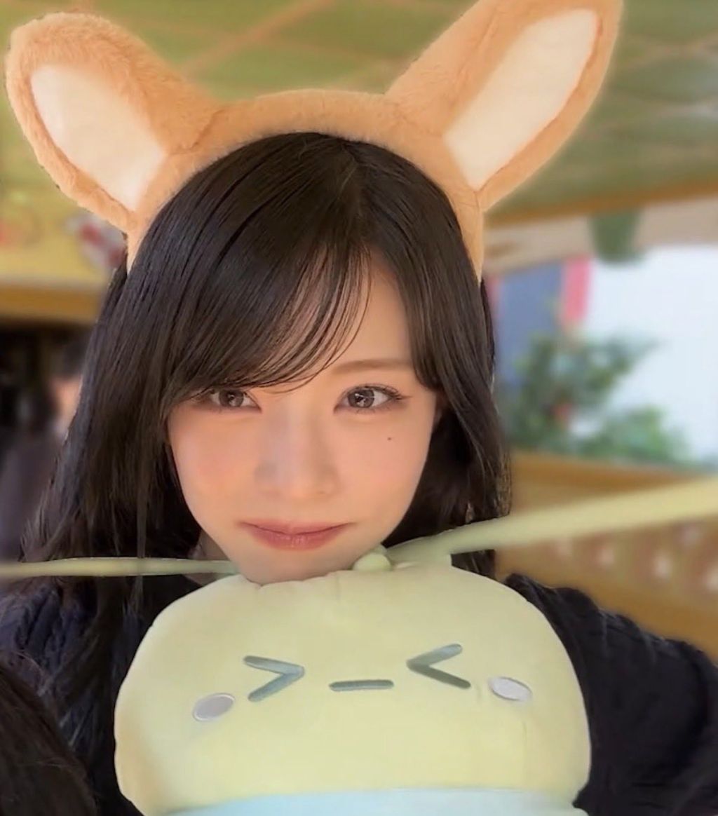 은근-예쁜-프로미스나인-이채영.jpg-1-이미지