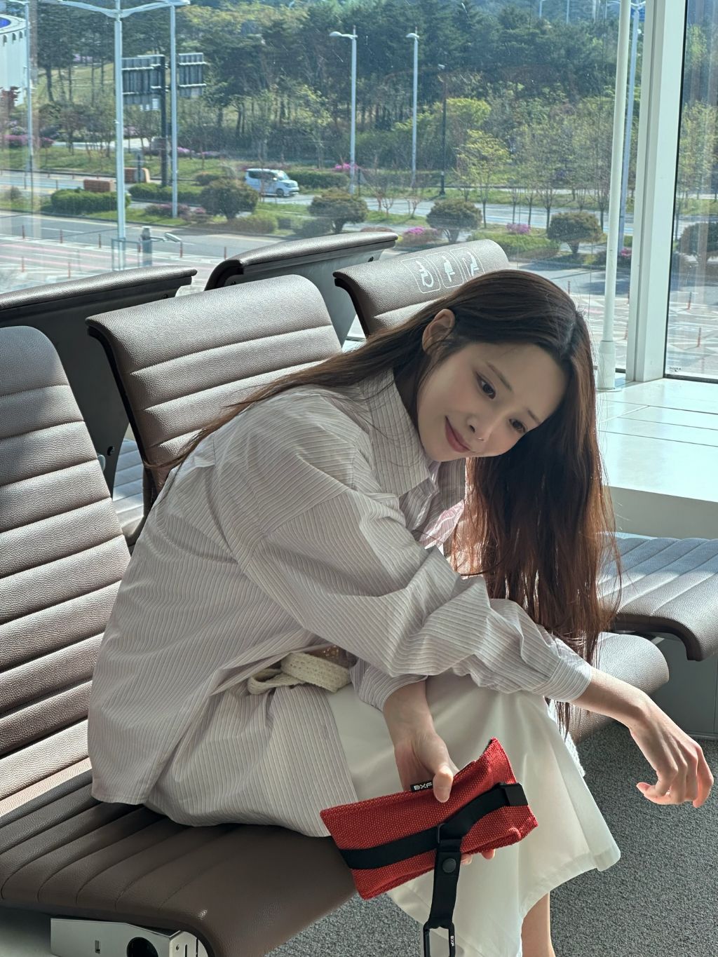 러블리즈-유지애-인스타.jpg-2-이미지