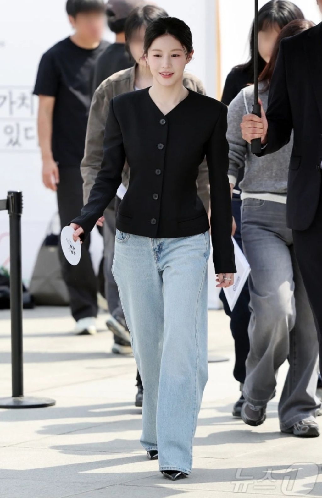 아이유-,고윤정-,손연재-같은옷-다른느낌-4-이미지