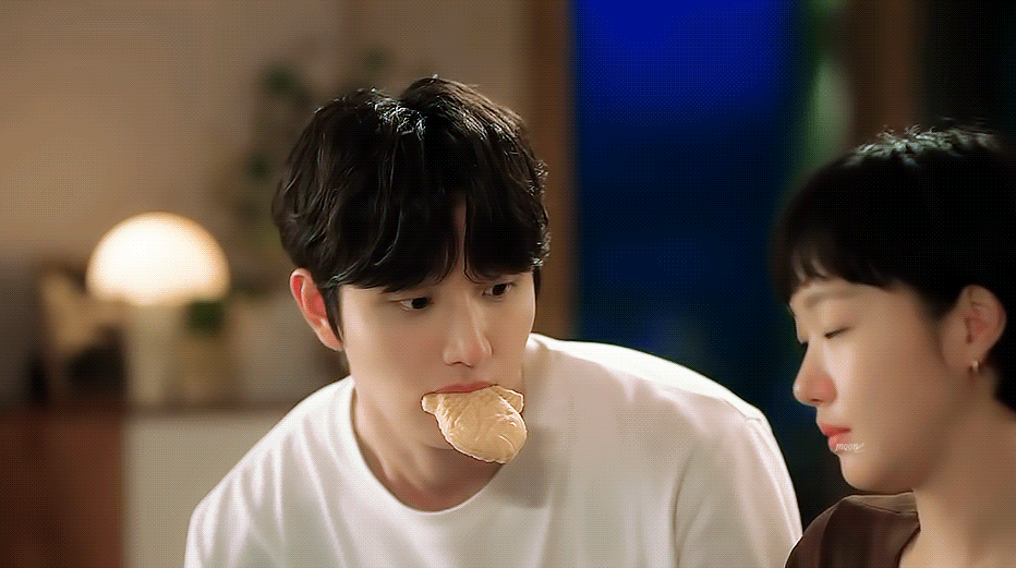 [윰세3]-키스도-안했는데-지혼자-다리-풀리고-난리난-연하남...gif-12-이미지