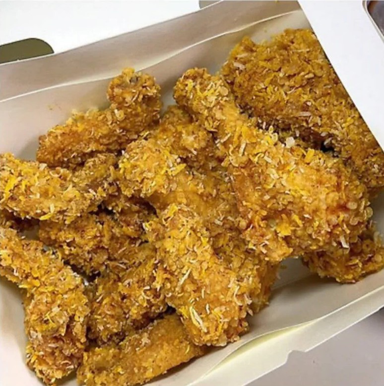BHC-치킨-중-가장-빠른-속도로-히트-치고-있는-메뉴-1-이미지
