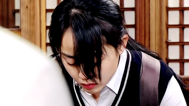 진짜-레전드였던-신데렐라-언니-문근영.gif-6-이미지