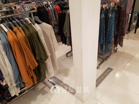 요즘만들어지는-방화셔터-7-이미지