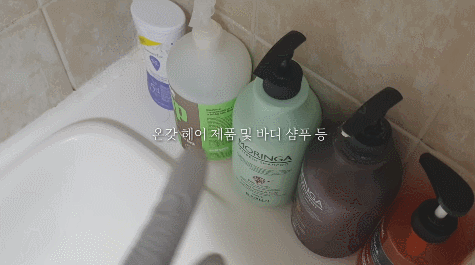 머리감을때도-장갑낀다는-10년차-손모델.gif-1-이미지