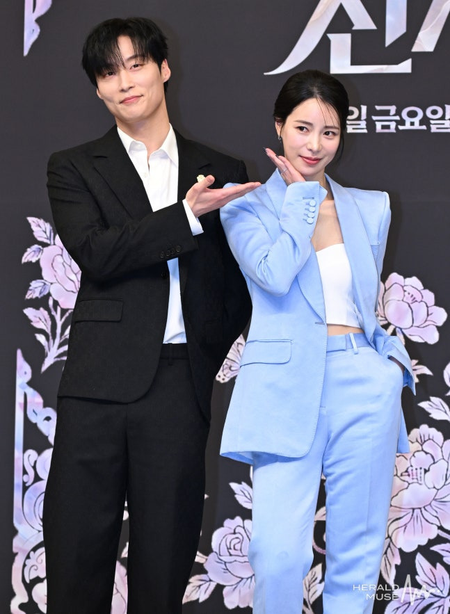 내일-첫방송-하는-임지연,-허남준-SBS-금토-'멋진-신세계'-1-이미지