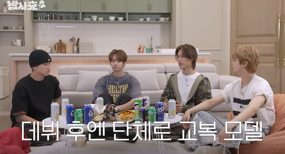 이-교복-st은-절대-유행-안-올거라는-효연-0-이미지