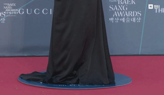 신세경-윤아-수지-박보영-2026-백상예술대상-레드카펫.gif-6-이미지
