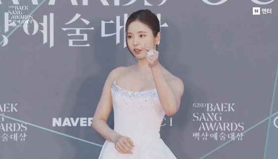신세경-윤아-수지-박보영-2026-백상예술대상-레드카펫.gif-3-이미지