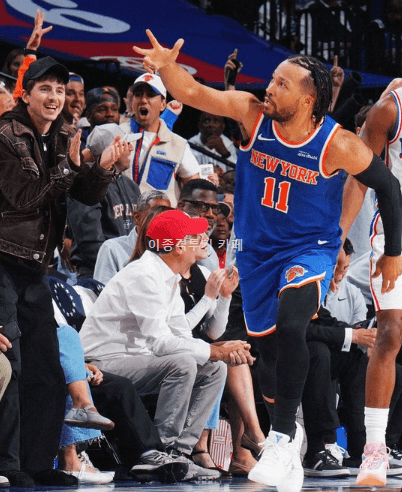 4개-중-3개가-스윕-될-수도-있는-NBA-플레이오프-0-이미지