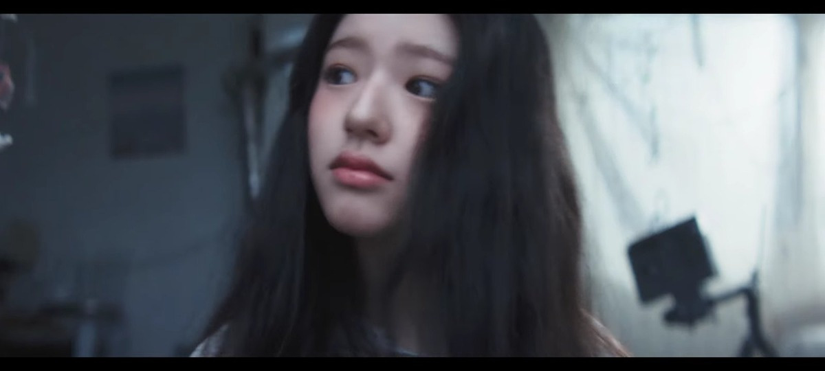 엔믹스-뮤비에-출연한-JYP-차기-걸그룹-연습생으로-추정되는-사람.jpg-4-이미지