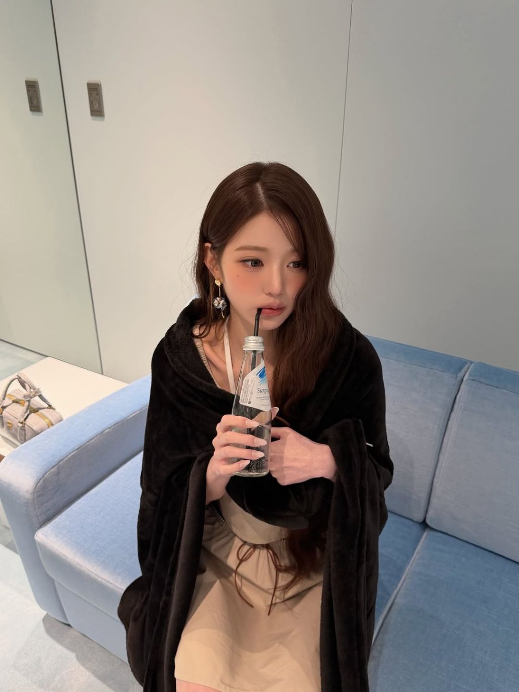 오늘자-아이브-장원영-인스타-9-이미지