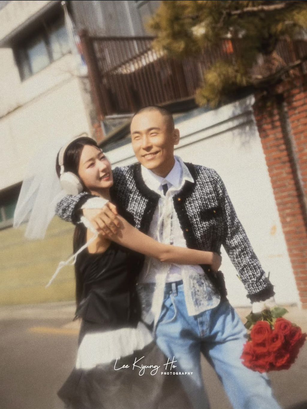 오늘-결혼하는-라도---윤보미-웨딩사진-공개-1-이미지