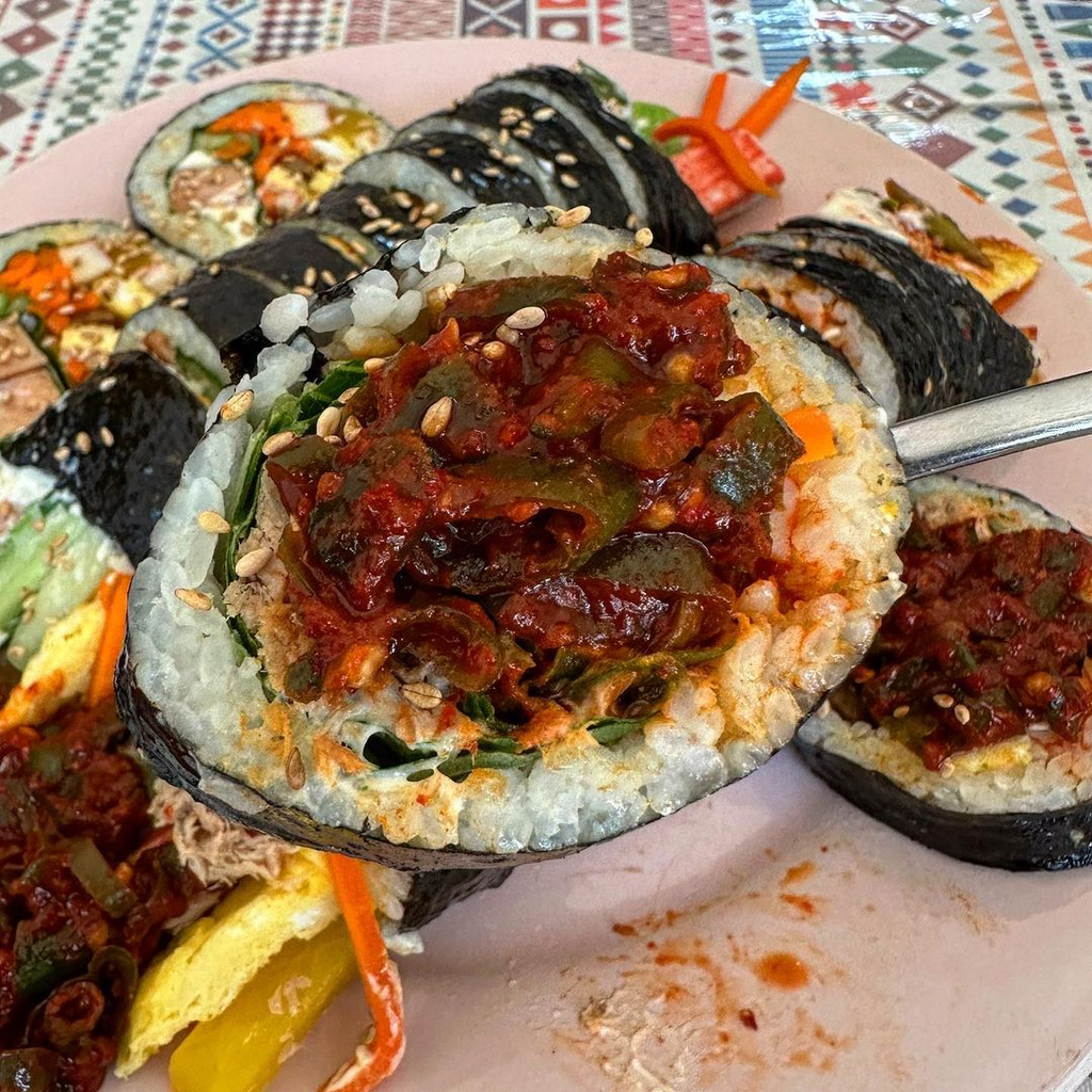 매운-김밥-맛집-BEST-8-12-이미지