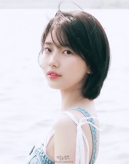 청량한-분위기의-수지-숏컷-단발-1-이미지