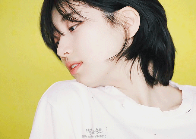 청량한-분위기의-수지-숏컷-단발-6-이미지