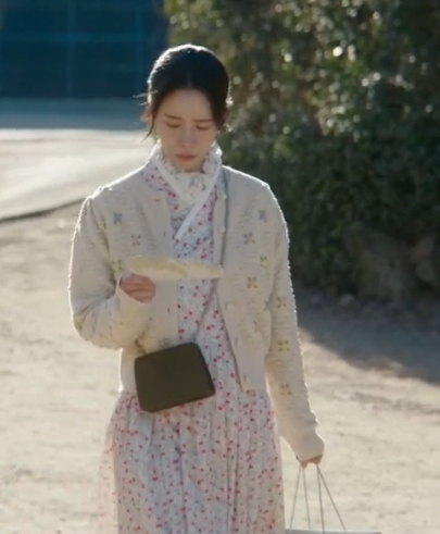 멋진-신세계-임지연-현대식-한복-착장-18-이미지