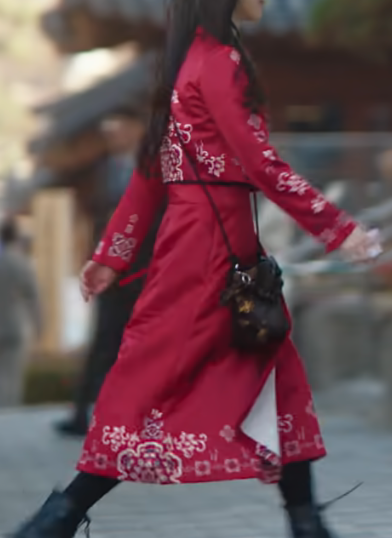 멋진-신세계-임지연-현대식-한복-착장-7-이미지