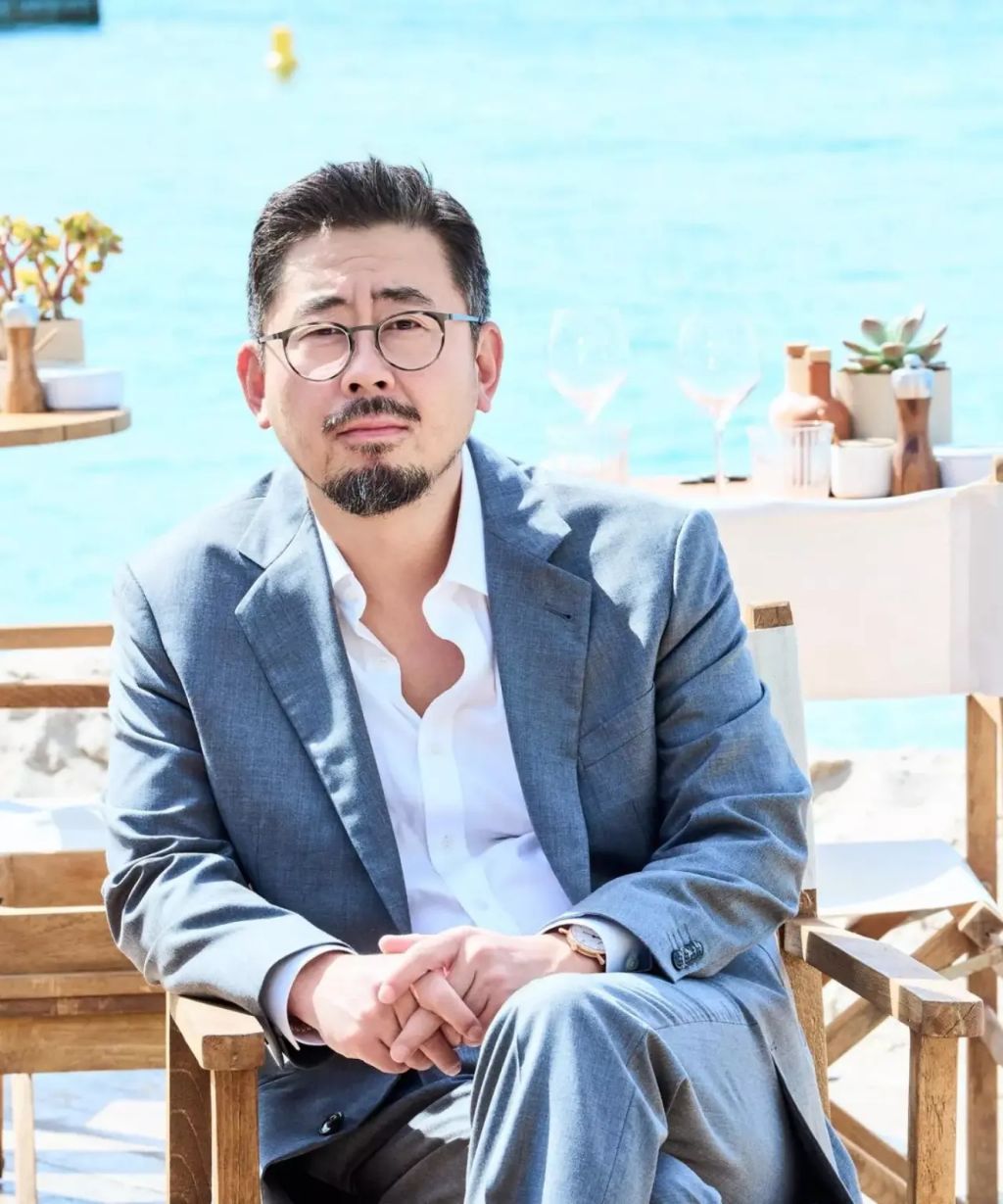 영화)-나홍진-:-"＜호프＞를-만드는-내내-피에-굶주려-있었다.-다른-시나리오-이미-써놨다."-0-이미지
