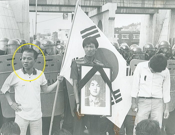 과거-'민주화-운동'에-힘쓴-연예인-6명-0-이미지