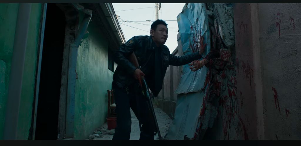 외계인-형체-공개된-나홍진-호프-5-이미지