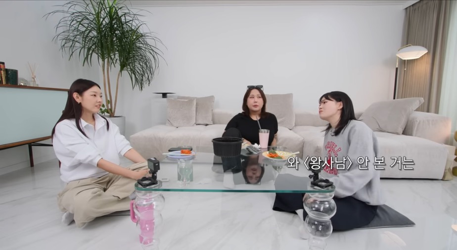 왕사남-보자마자-운-엄흥도-후손-vs-왕사남-안본-한명회-후손-0-이미지