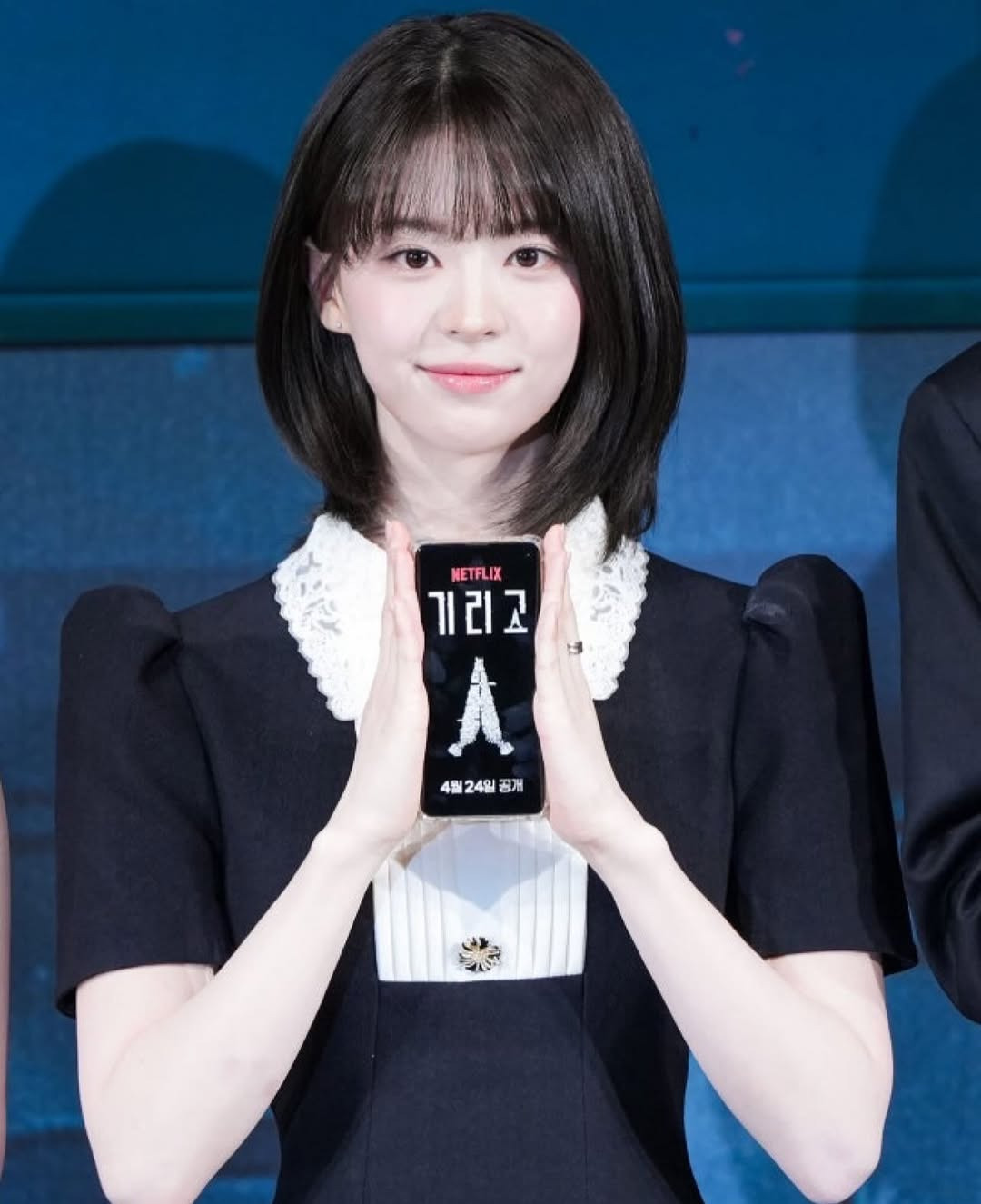 운동부-느낌-내려고-10kg-증량+톤다운-메이크업-했다는-기리고-주연-배우.jpg-15-이미지