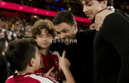 [오피셜]-Arsenal-2025-2026-프리미어리그-우승-5-이미지