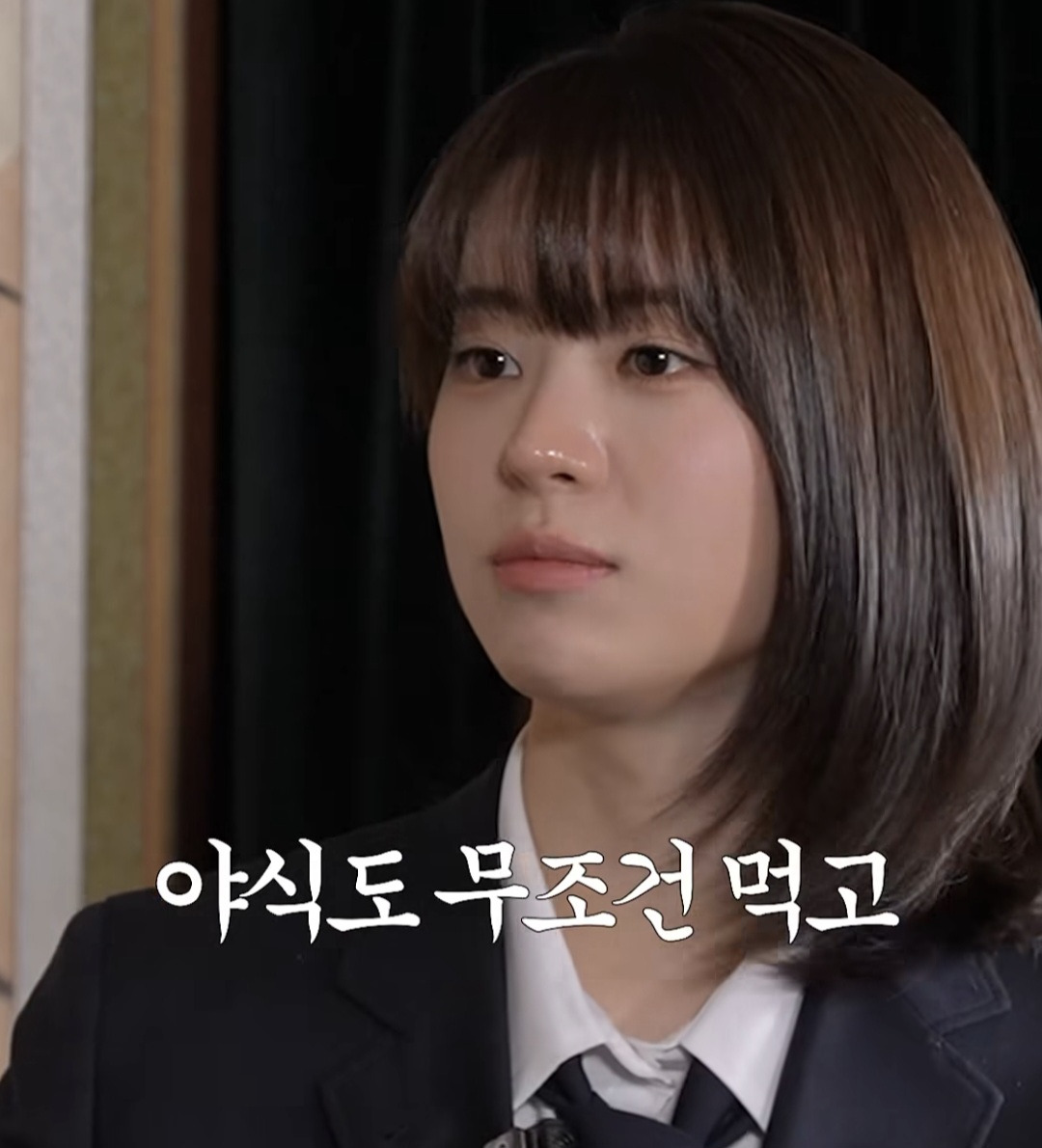 운동부-느낌-내려고-10kg-증량+톤다운-메이크업-했다는-기리고-주연-배우.jpg-12-이미지