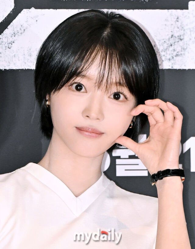 숏컷으로-자른-오마이걸-유아-2-이미지