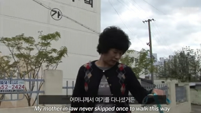 할머니-장례식장에서-눈물-흘리던-백구가-2년동안-한-일-50-이미지