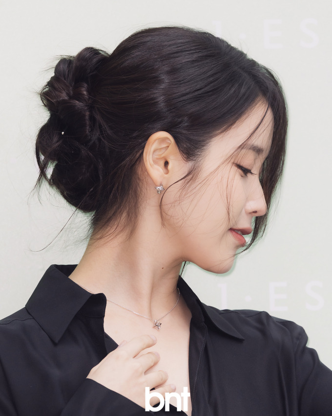 실시간-행사-참여한-아이유-기사사진-JPG-5-이미지