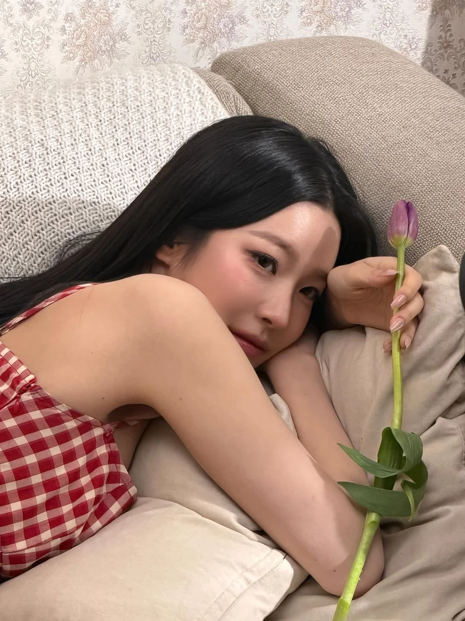 프로미스나인-백지헌.jpg-2-이미지