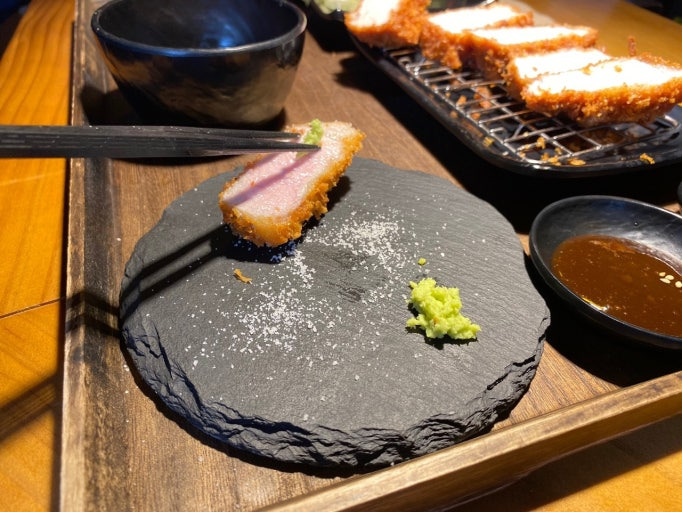 아는-사람들은-아는,-돈까스-맛을-극대화-시키는-조합-1-이미지