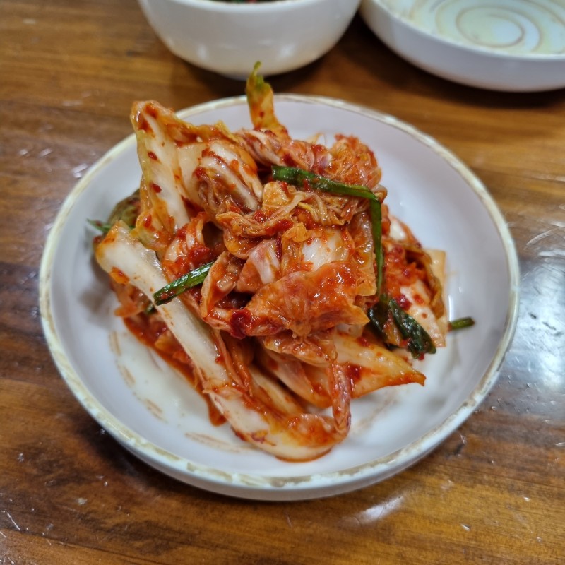 칼국수집-겉절이-4-이미지