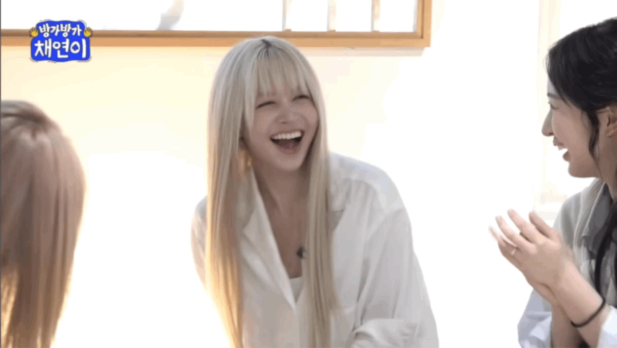 릴리의-딸깍-공격에-당한-이채연-10-이미지