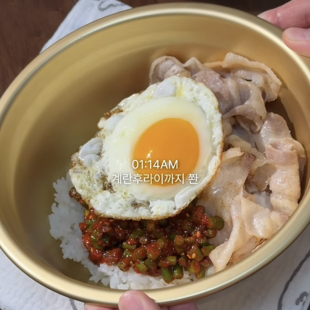 지금-아니면-못먹는다는-국산-마늘쫑비빔밥(봄동-비빔밥-비켜~!)-1-이미지