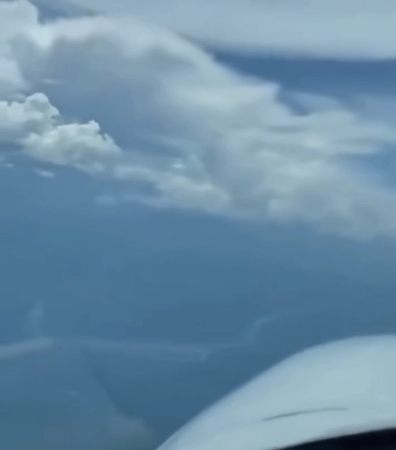 2023년-프로팰러기에서-촬영한-UFO-1-이미지