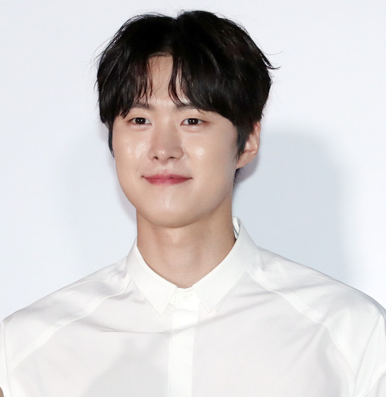 은밀한-감사-노기준역-공명-쌍커풀-생기기-전-모습-10-이미지