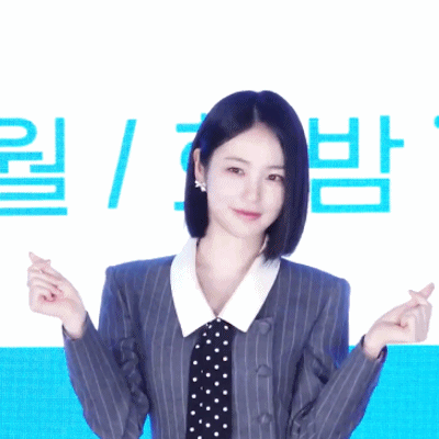'닥터-섬보이'-제작발표회-신예은.jpgif-11-이미지
