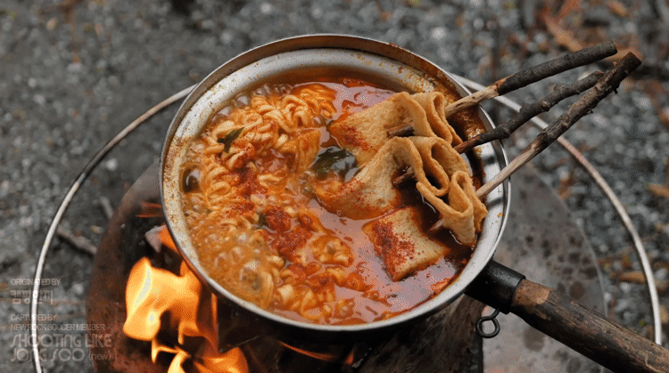 어구리-라면.gif-2-이미지