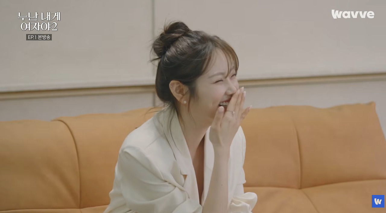 연애-생각-없는-여자들이-잘생긴-연하남-보면-생기는-일.jpg-10-이미지