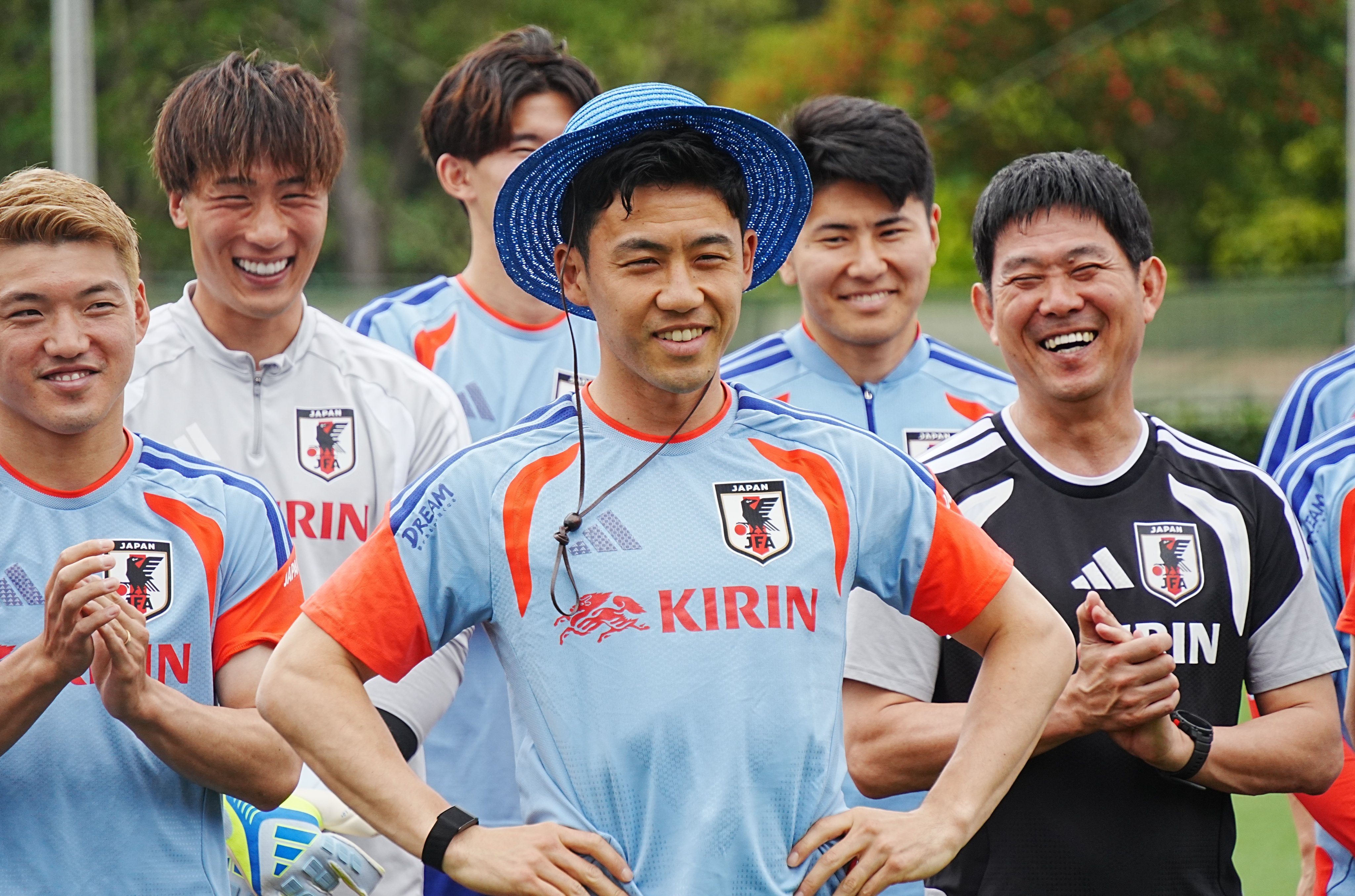 원피스와-콜라보를-한-일본-축구-국가대표팀.jpg-3-이미지
