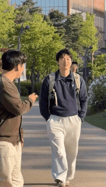 길거리-흔한-억대-연봉.GIF-1-이미지