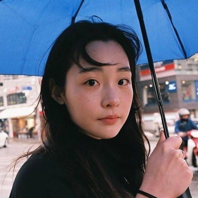 이런-시네마틱-페이스-배우들-좋음-24-이미지