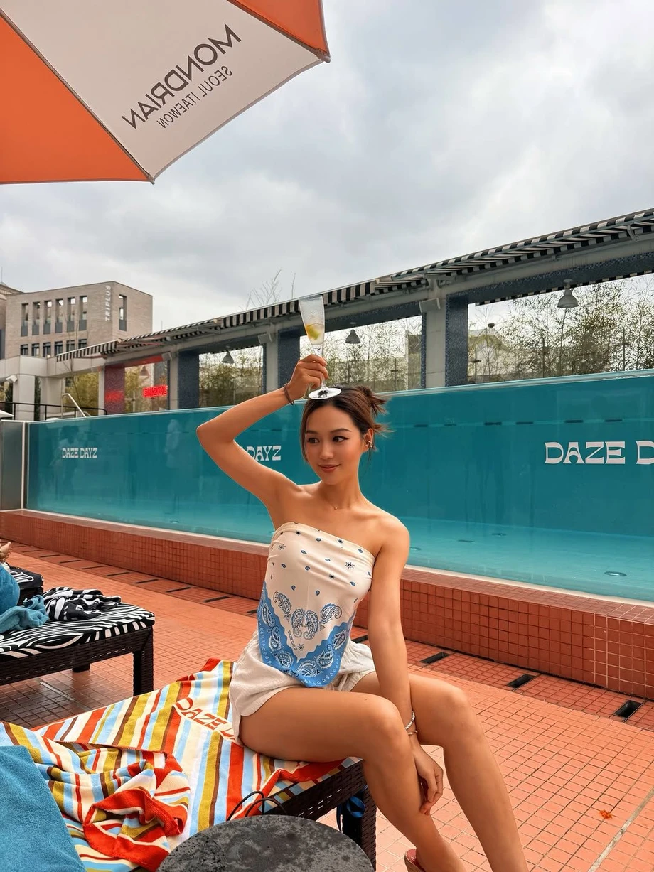 배우-김희정-인스타.jpg-9-이미지