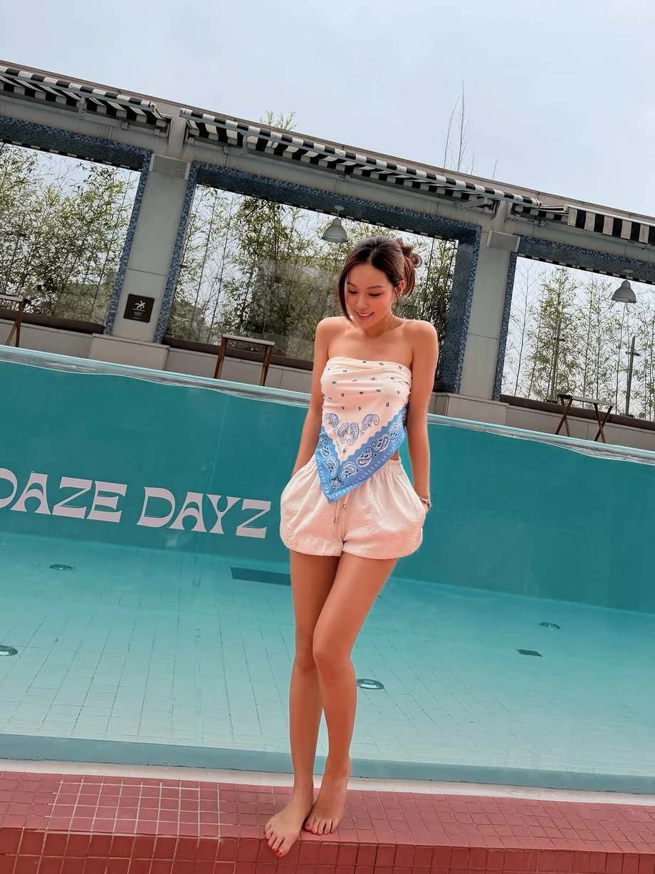 배우-김희정-인스타.jpg-2-이미지