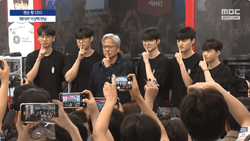 젠슨황,-페이커-싸인-그래픽카드-5-이미지