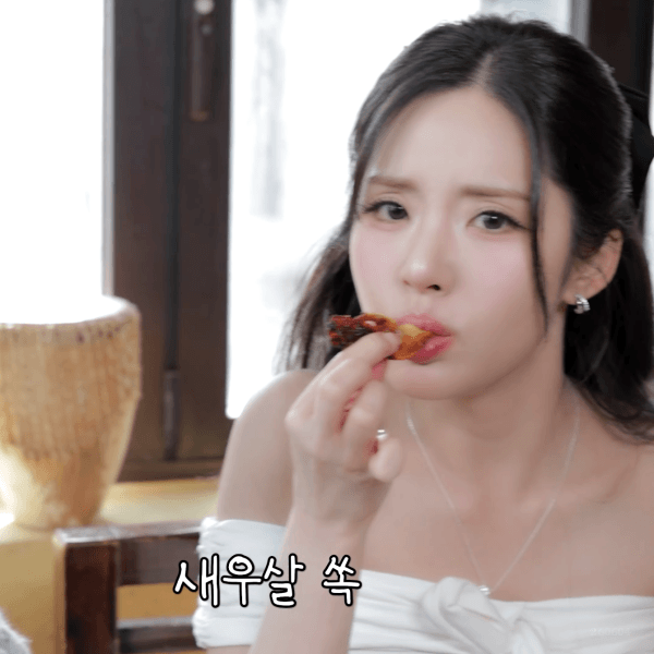 프로미스나인-지원-나경.gif-5-이미지